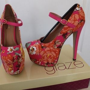 Pink and flower pattern platform heels
